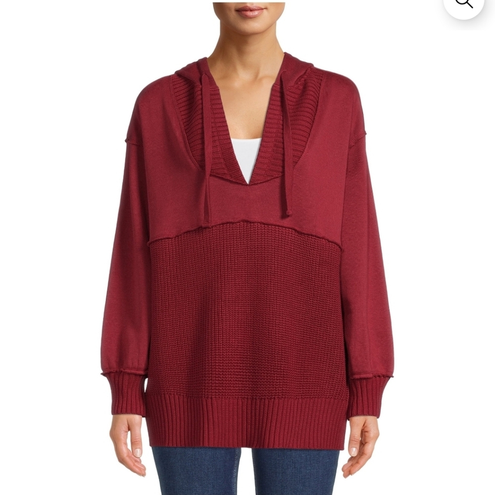 NWT Time and Tru Women's Deep Red V-Neck Sweater 60%cotton